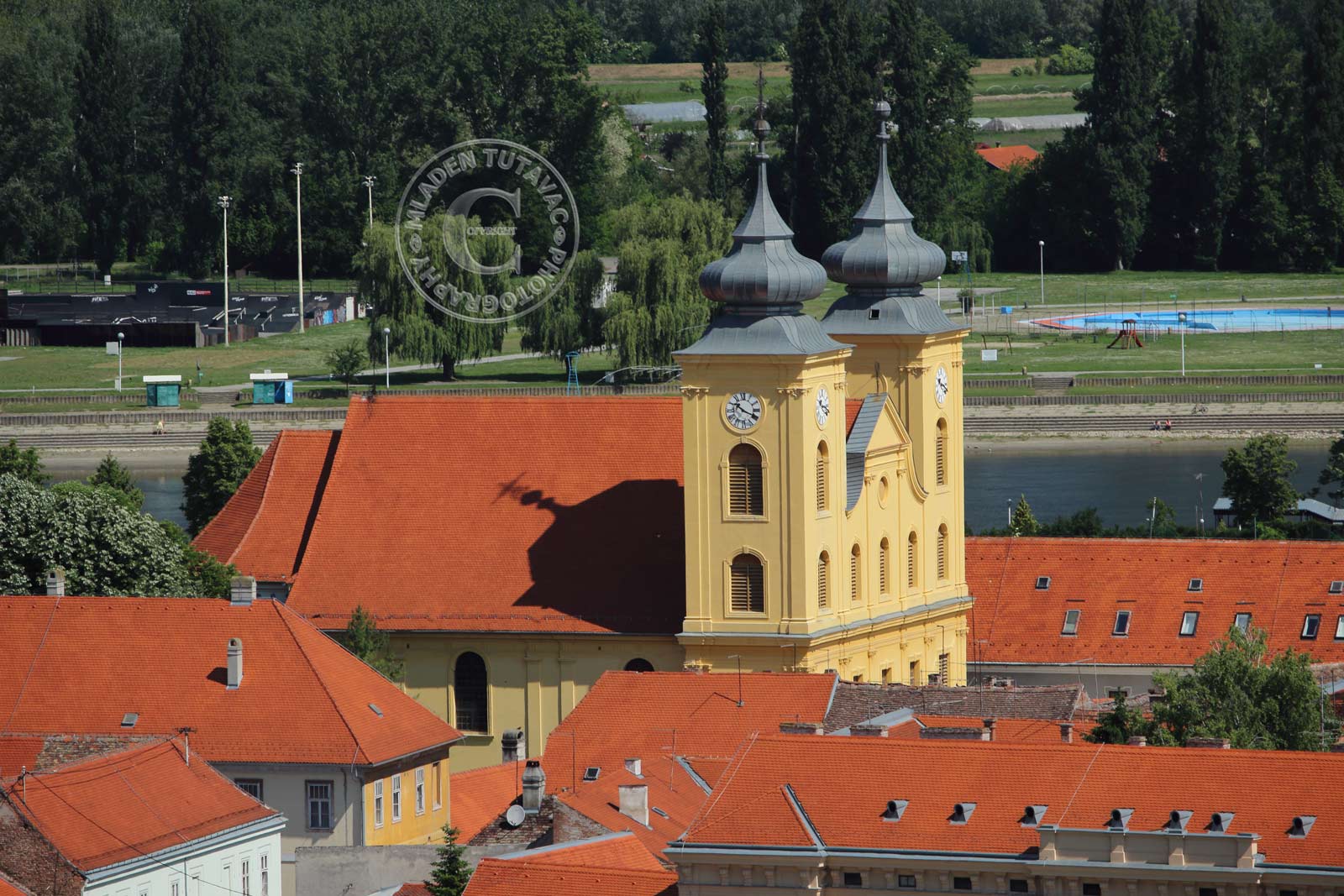 Turistički vodič: Osijek - Tvrđa, crkva SV. Mihovila