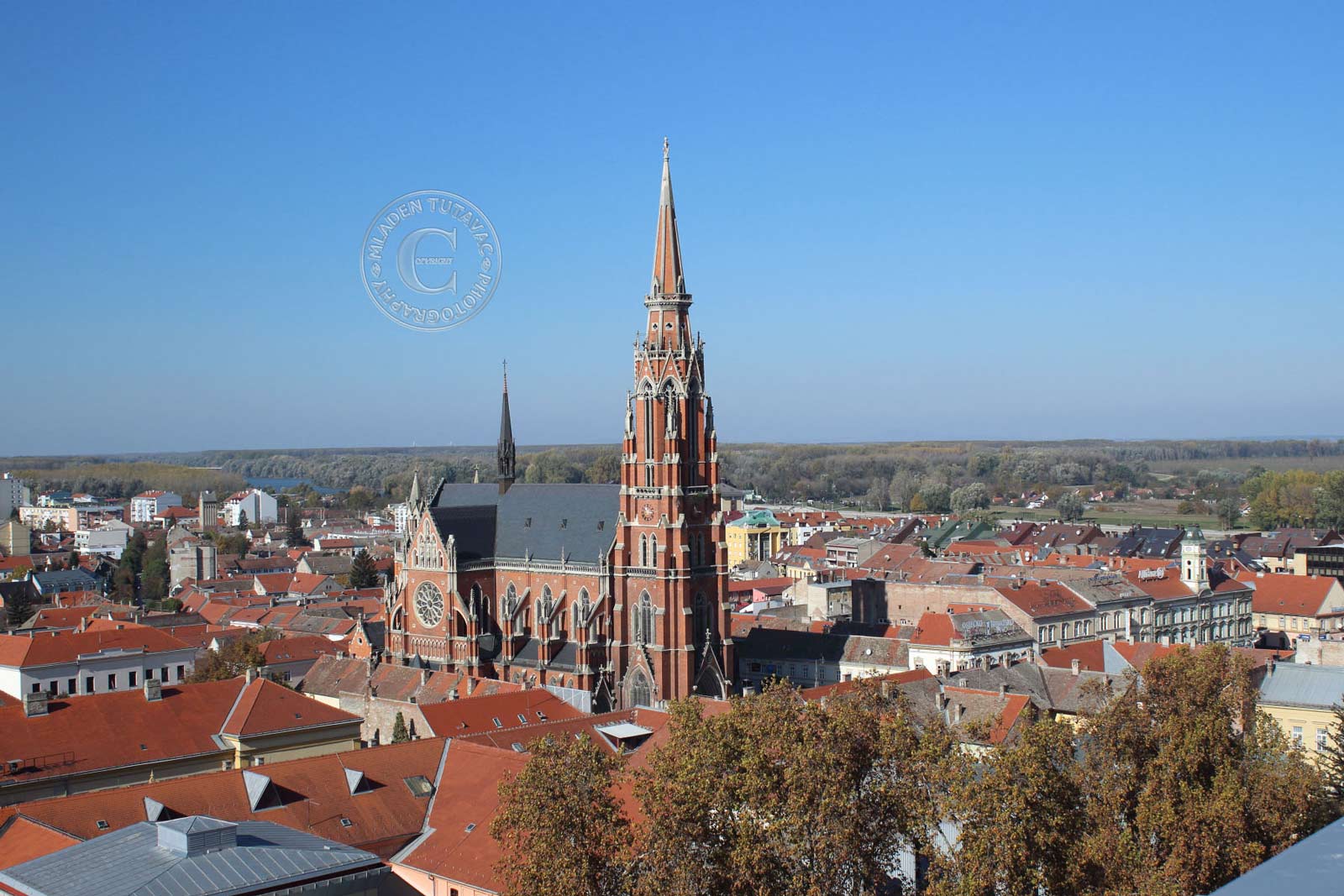 Turistički vodič: Osijek - konkatedrala